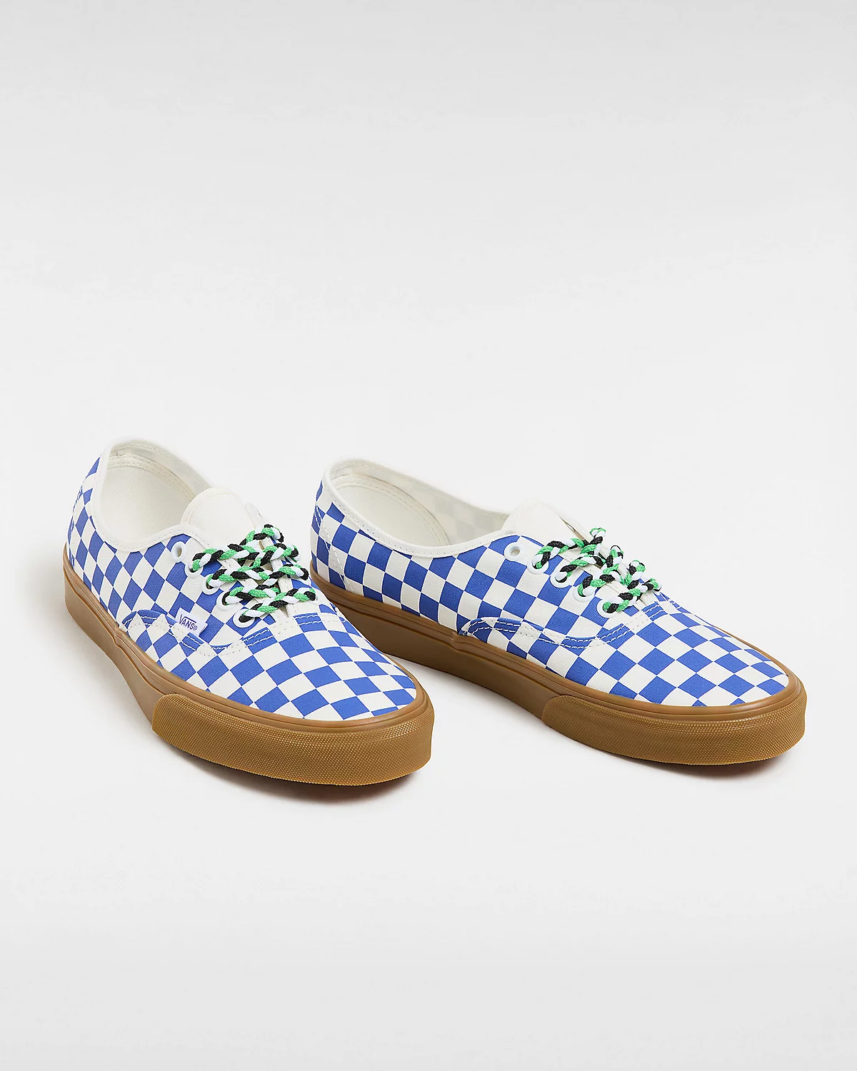 Nessa Temporada, a Vans Apresenta o Icônico Authentic em Checkerboard