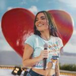 Ludmilla, Iza e Pedro Sampaio, Lary lança novos single duplos "Em Busca da Minha Sorte" e "Se Joga"