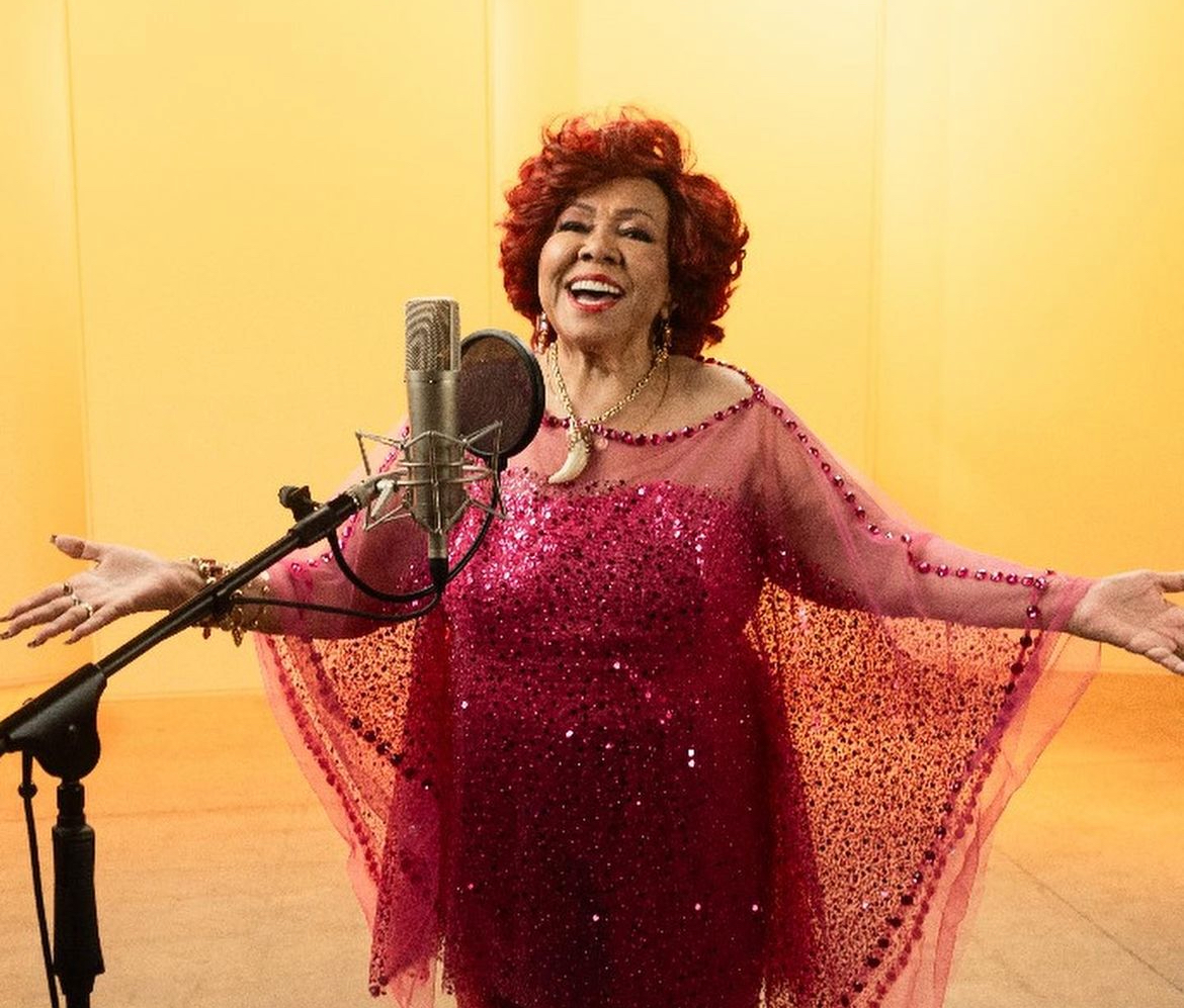 Alcione comemora 50 anos de carreira com show em Londrina