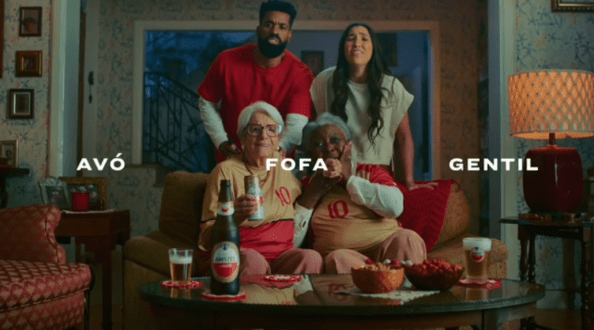 Com a retomada do mata-mata da CONMEBOL Libertadores e Sulamericana, Amstel apresenta sua nova campanha: Torcer Liberta 4