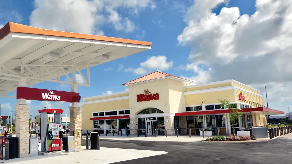 Rede Wawa inaugura primeira loja em Ohio com café grátis e vira fenômeno nos EUA