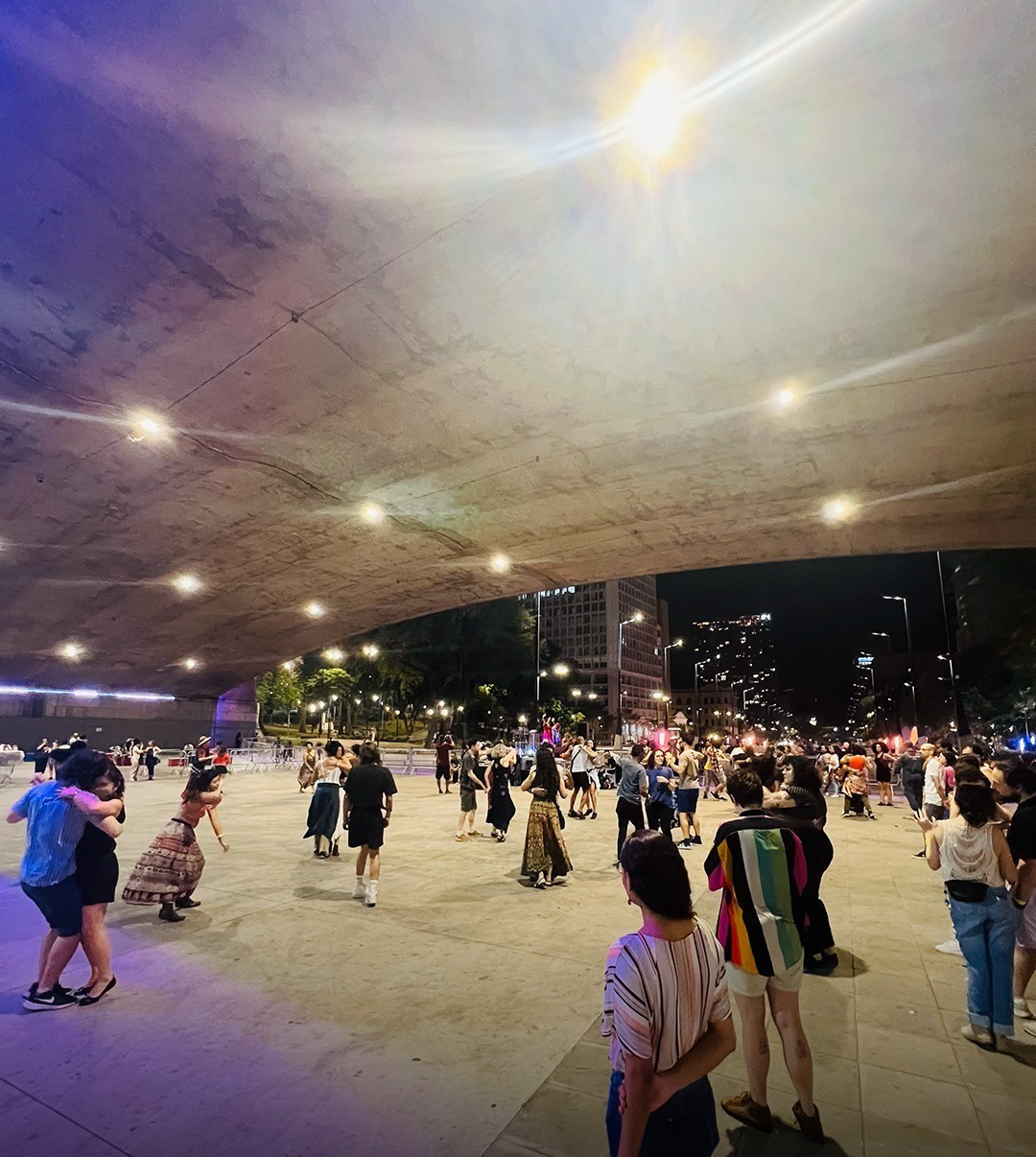 Virada Cultural 2025 e atividades semanais movimentam o centro de São Paulo com dança, artes marciais, música e cultura de rua para todas as idades