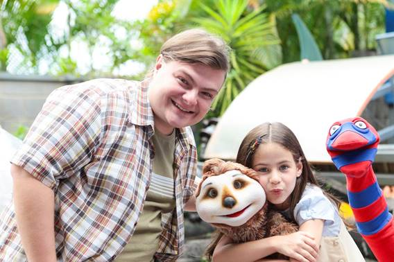 “A Caverna Encantada” faz crossover com personagens de “Carrossel”