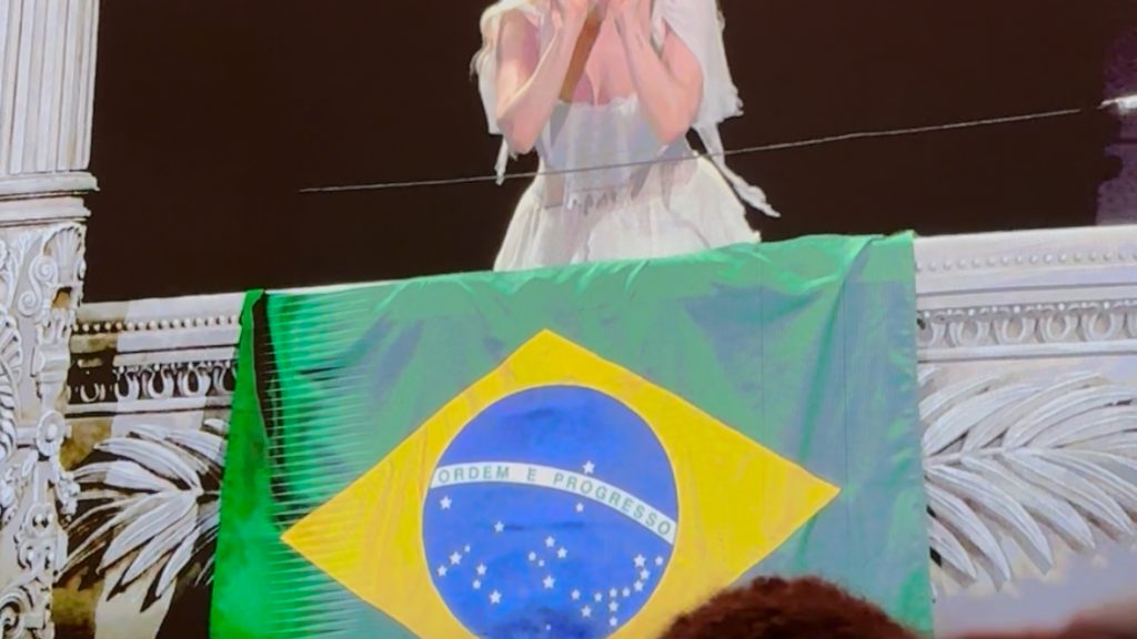 É hoje! TV Globo, Multishow e Globoplay transmitem novamente o megashow de Lady Gaga no Rio