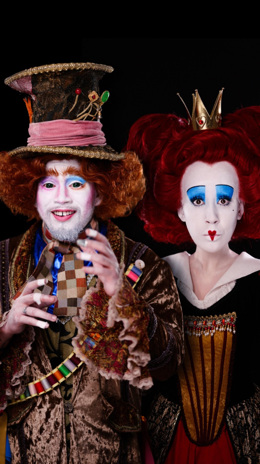 Camila Pudim e Whindersson Nunes arrasam em challenge de Alice no País das Maravilhas