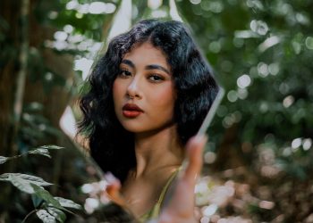 Zaynara lança “Eu Não Gosto de Errar” e entrega sua música mais visceral às vésperas de shows gigantes