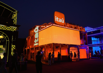 Itaú leva experiências imersivas e benefícios exclusivos ao The Town 2025