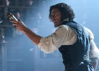 ‘Frankenstein’ de Del Toro recebe aplausos de pé em festivais