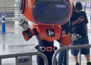 Cosplay do mascote da BGS 2025