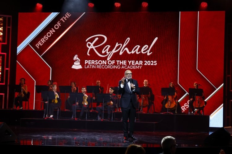 Latin GRAMMY: Artistas se apresentaram cerimônia de Personalidade do Ano 2025 da Academia Latina da Gravação